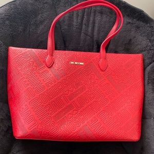 Love Moschino Borsa Embossed red shoulder carryall